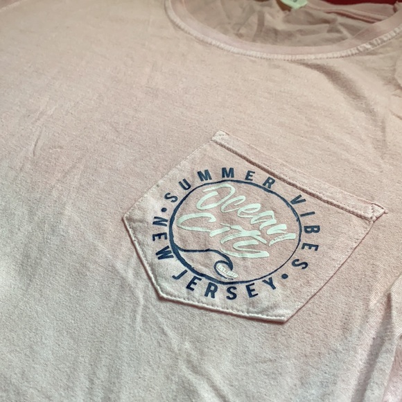 Women’s Long Sleeve - Worn a Few Times - Picture 2 of 4